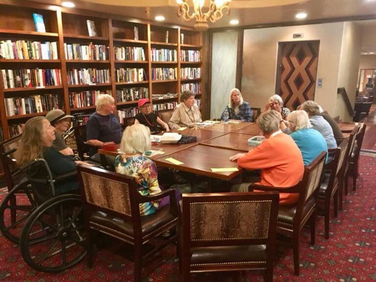 Rachael_Hemann_book-club